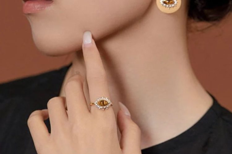 Nhẫn cầu hôn Dlavu 28 - Đá mắt hổ (ảnh 05)